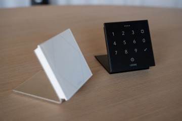 Loxone stand base antraciet 7