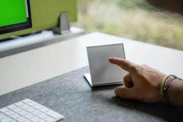 Loxone stand base silver 5