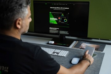 Loxone stand base silver 6